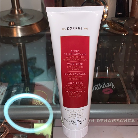 wild rose exfoliating cleanser